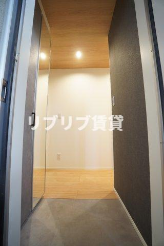 VAU house 青葉の森（ヴァウハウス）の玄関