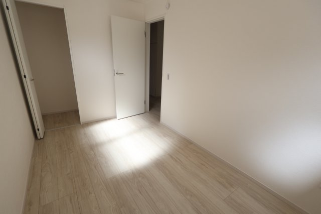 《仲介手数料無料》大宮区土手町１丁目273-5新築一戸建てケイアイグレイスの洋室|納戸扱い 5帖