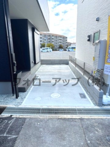 リーブルガーデン明石市貴崎4期の駐車場|駐車場に車を止められます
