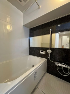 【浴室】 | モンテベルデ六義園 | 日々の暮らしに欠かせないお風呂です