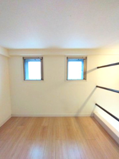 【その他】 | 日神デュオステージ王子 | 6畳のロフトには窓が2個、快適な暮らしが楽しめます