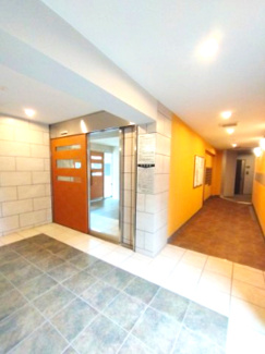 【エントランス】 | 日神デュオステージ王子 | デザイン性に優れたオシャレなエントランス
