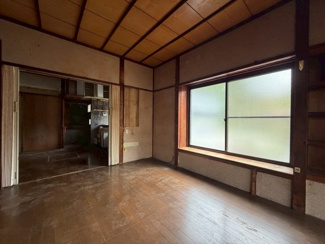 【洋室】 | 東京都八王子市下恩方町 中古戸建 | ゆったりした洋室です