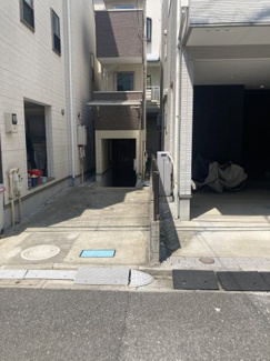 【駐車場】 | 世田谷区深沢３丁目（リユース） | 駐車場に車を止められます