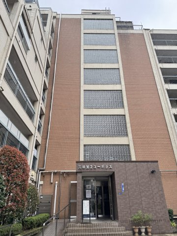 三田第二コーポラス　3Fの外観