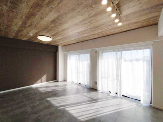 【居間・リビング】 | グランパーク深沢 | 使いやすいリビングです