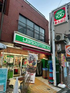 【周辺】 | クレッセント新宿柏木 | 近くのコンビニです♪