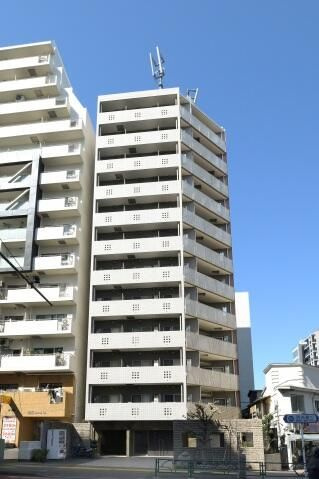 スカイコート早稲田壱番館の外観