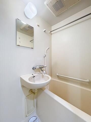 スカイコート早稲田壱番館の浴室