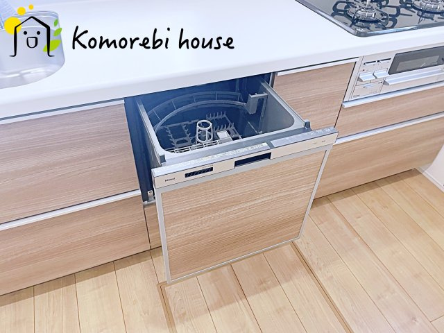 【大宮　East Terrace】さいたま市見沼区大谷　新築一戸建て　ブルーミングガーデン　03のキッチン|26.5.9　撮影済み
