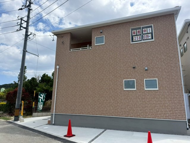■■八重瀬町玻名城第2-4号棟（全4棟）の外観