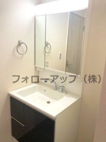 リーブルガーデン加古郡播磨町北本荘9期の独立洗面台|独立洗面化粧台が付いています