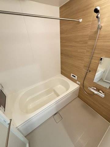 ラクードシャDの浴室