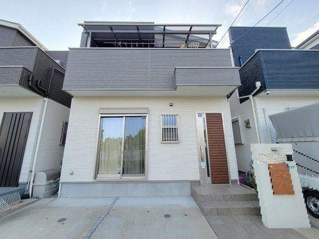 豊中市小曽根1丁目　中古戸建の外観