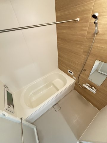 ラクードシャDの浴室