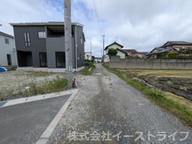 【新築戸建】　【オール電化】　【太陽光発電】　いわき市小名浜住吉5期の前面道路含む現地写真|東側2.7ｍ公道
