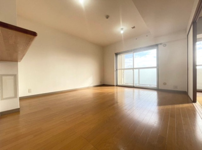 【居間・リビング】 | シティコート曽根東　５番館