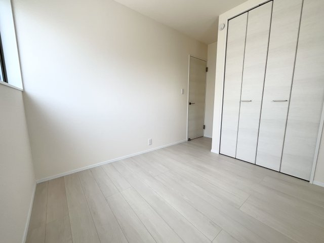 福津市西福間3丁目　1号棟の洋室