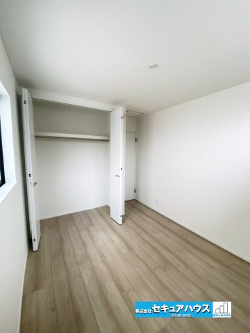 【完成済み♪今すぐご案内可能！】名古屋市南区曽池町2丁目の洋室|【洋室】
◆お子様のお部屋や主寝室、来客時の宿泊室、趣味のお部屋としてもご利用いただけます♪