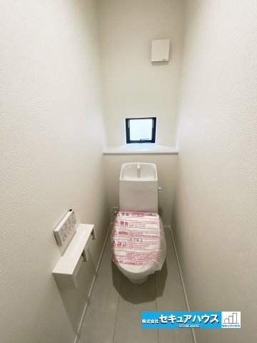 【完成済み♪今すぐご案内可能！】名古屋市南区曽池町2丁目のトイレ|【2階トイレ】
◆1階と2階に2か所トイレあります♪　　　　　　　　　　　　　　　　　　　　　　　　　　　　　　　　　　　　　　　　　　　　　　　　　　　　　　　　　　　　　　　　　　　　　　　　　　