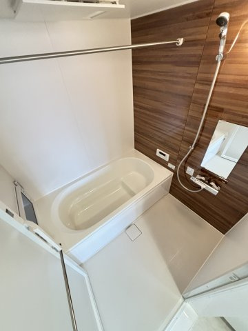 ラクードシャDの浴室