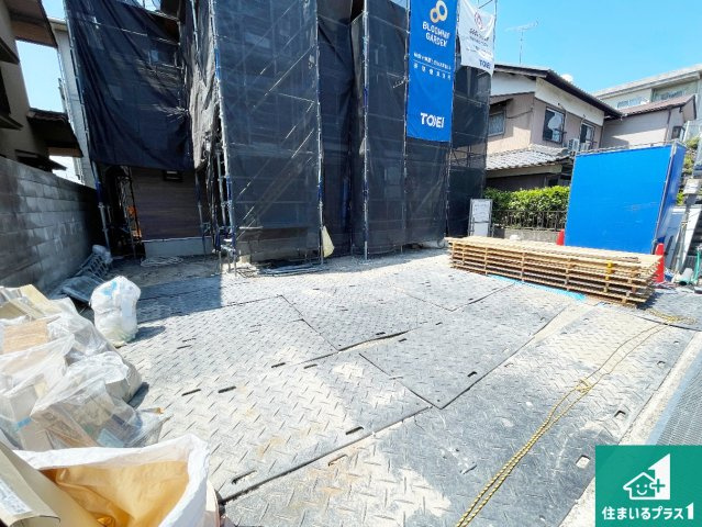 栗東市小平井　第2期　新築一戸建ての外観|周辺は落ち着いた街並みの住宅地！子育てがしやすい住環境です！まだ未完成ですが、現地でしかわからない事もございます。是非一度ご覧ください。