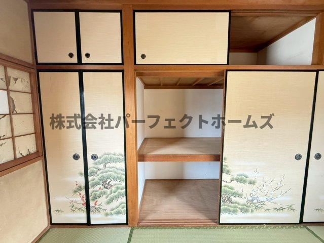 茄子作1丁目戸建　賃貸の収納|小物を収納するのに便利です