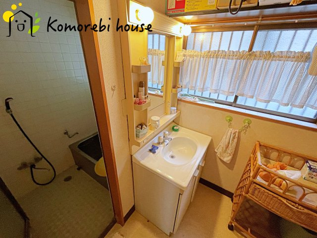 KEM鴻巣箕田　1期　中古戸建の独立洗面台|26.3.27　撮影済み