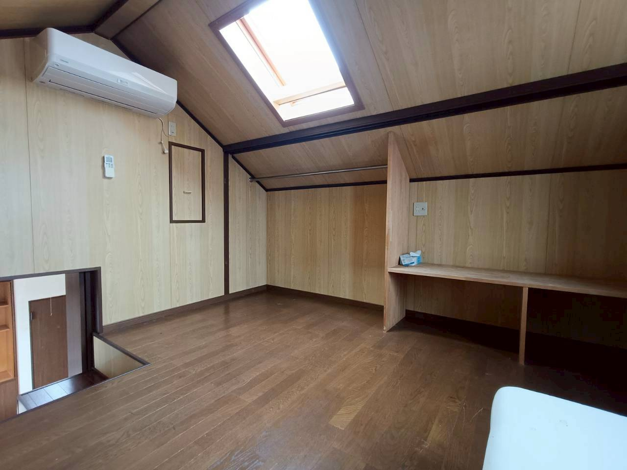八潮市　緑町2丁目　中古戸建の洋室|個人の部屋や寝室として使える洋室です