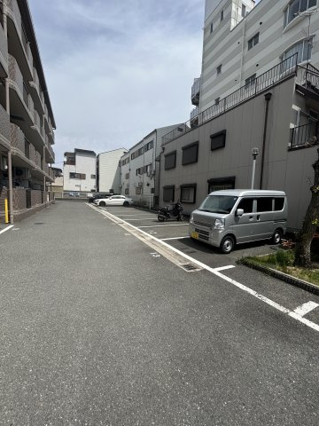 Ｋ．１ｓｔの駐車場|駐車場です