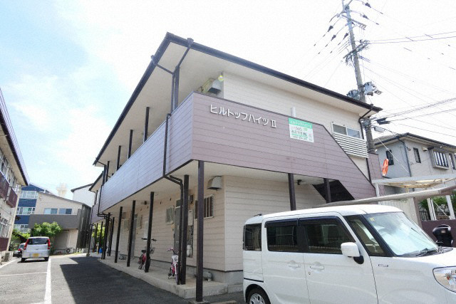 ヒルトップハイツⅡの外観
