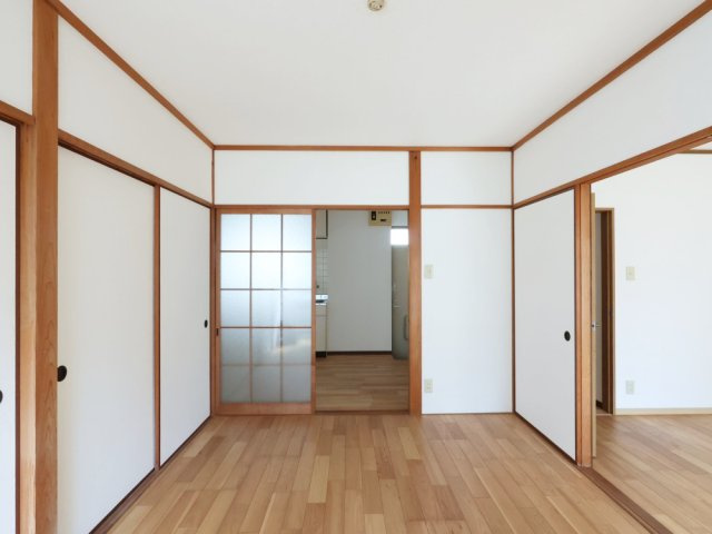 ヒルトップハイツⅡの居間・リビング