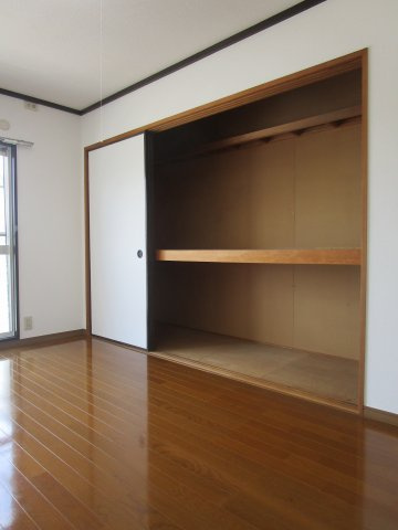 ファミール光町の収納|収納豊富です