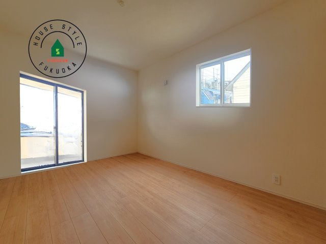 福岡市東区美和台5丁目第2-3棟（2号棟）の内観：施工例|主寝室には収納力に優れたクローゼットがありますので、お部屋もすっきり片付きます。