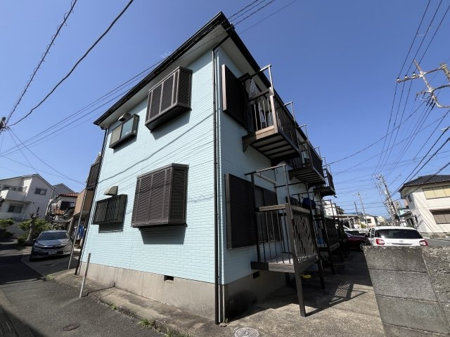 横須賀市津久井１丁目のアパート
