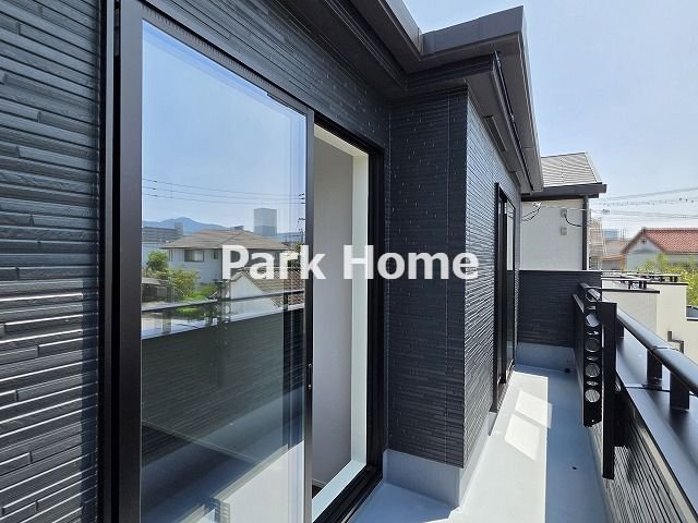 高知市鴨部2丁目 -2期2棟1-新築戸建てのバルコニー