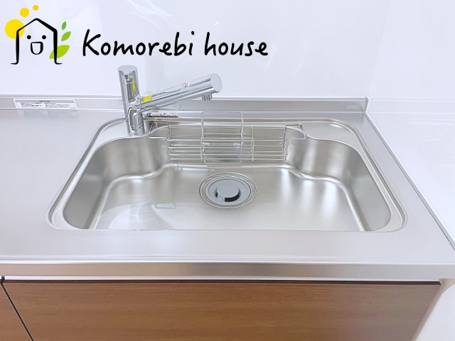 東急ドエルビレジ1号棟のキッチン|コンパクトなキッチンで掃除もラクラク