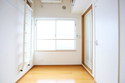 【洋室】 | グレースベガ