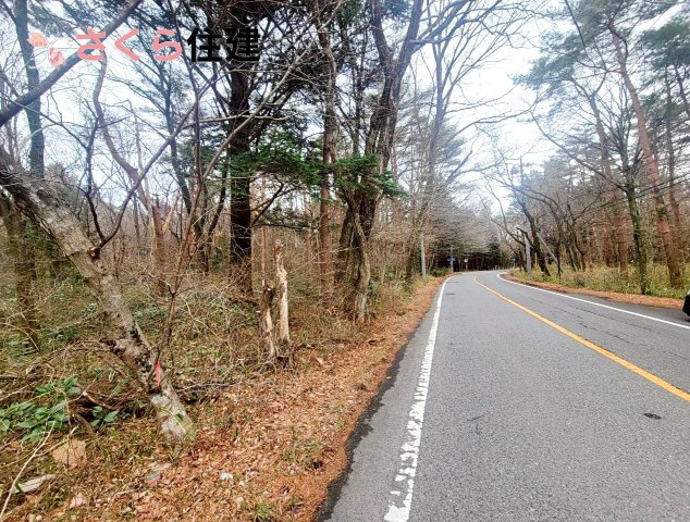 那須塩原市百村字石滝　土地の前面道路含む現地写真