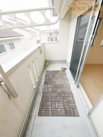 【バルコニー】 | 加古川市平岡町土山　中古戸建