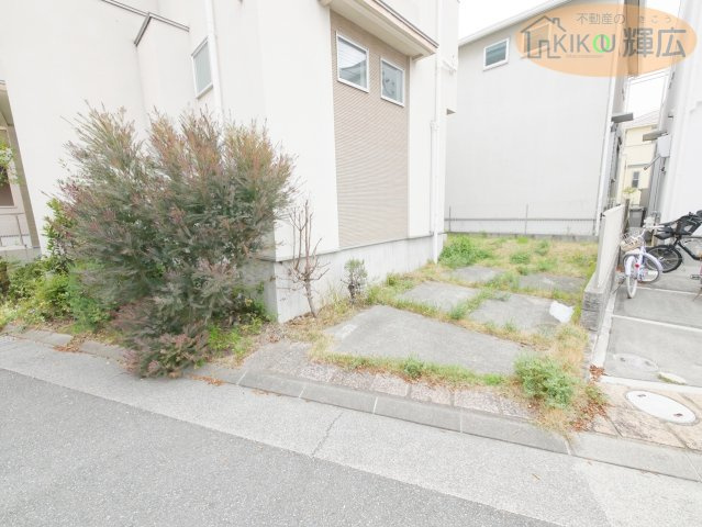 【駐車場】 | 加古川市平岡町土山　中古戸建
