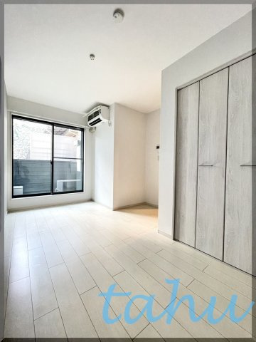 モダンアパートメント高田馬場の内装