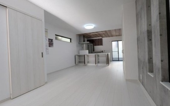 【居間・リビング】 | 今津水波町　新築戸建