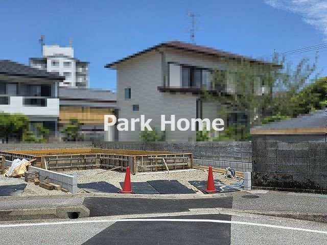 高知市鴨部2丁目 -2期2棟2-新築戸建ての外観|2号地　2026.5月：建築中