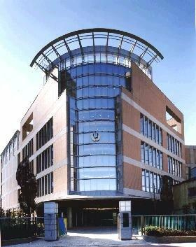 荒川区立峡田小学校まで193m