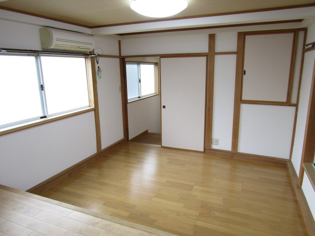 【内装】 | 西恋ヶ窪２丁目貸家 | 内装たいへん綺麗です。