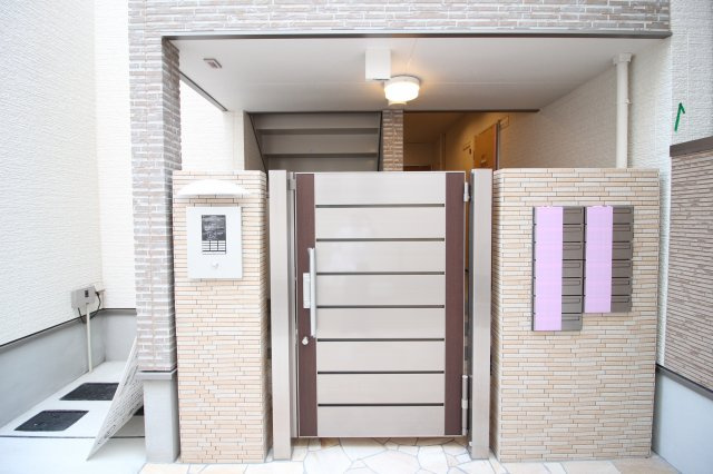 【エントランス】 | クラウド昭和町 | エントランス