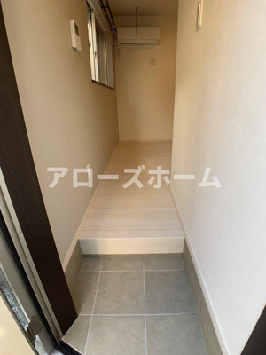【玄関】 | サウスヒルズⅠ | 室内写真は別棟イメージです。