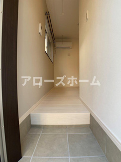 【玄関】 | サウスヒルズⅠ | 室内写真は別棟イメージです。