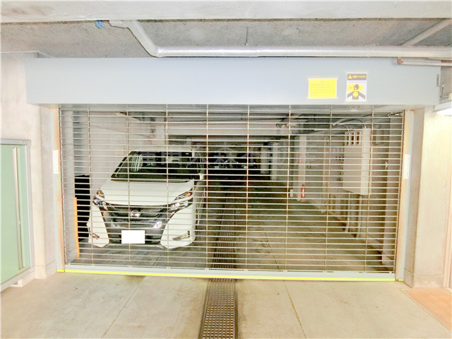 山王パレスの駐車場